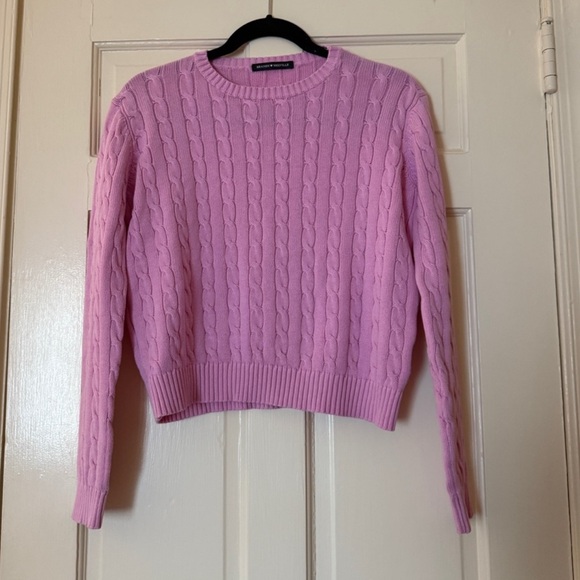 Brandy Melville Pink Crew Neck Sweater with Cable Knit - Picture 1 of 4